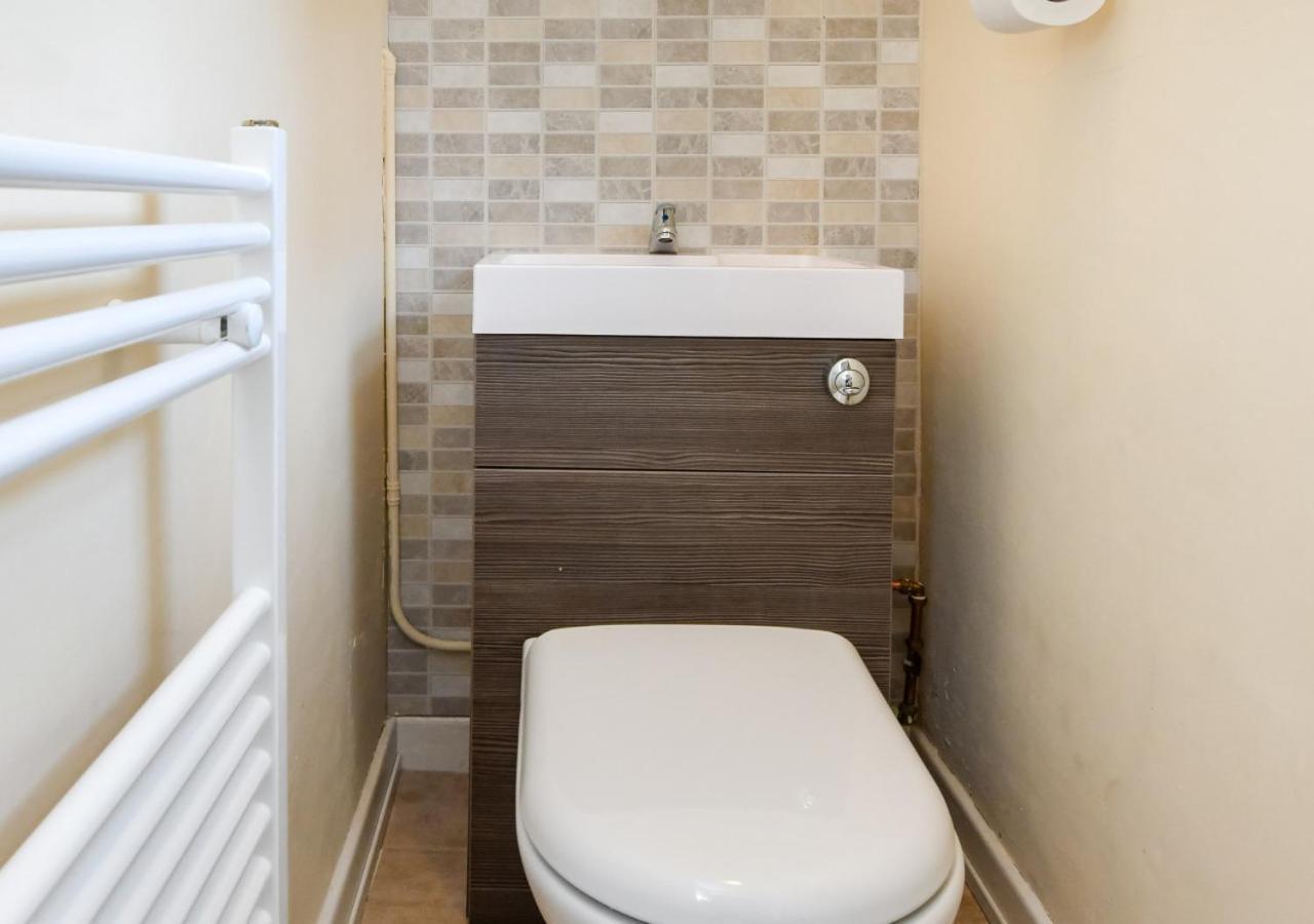 Sunnydale Apartment Ланбедрог Екстериор снимка